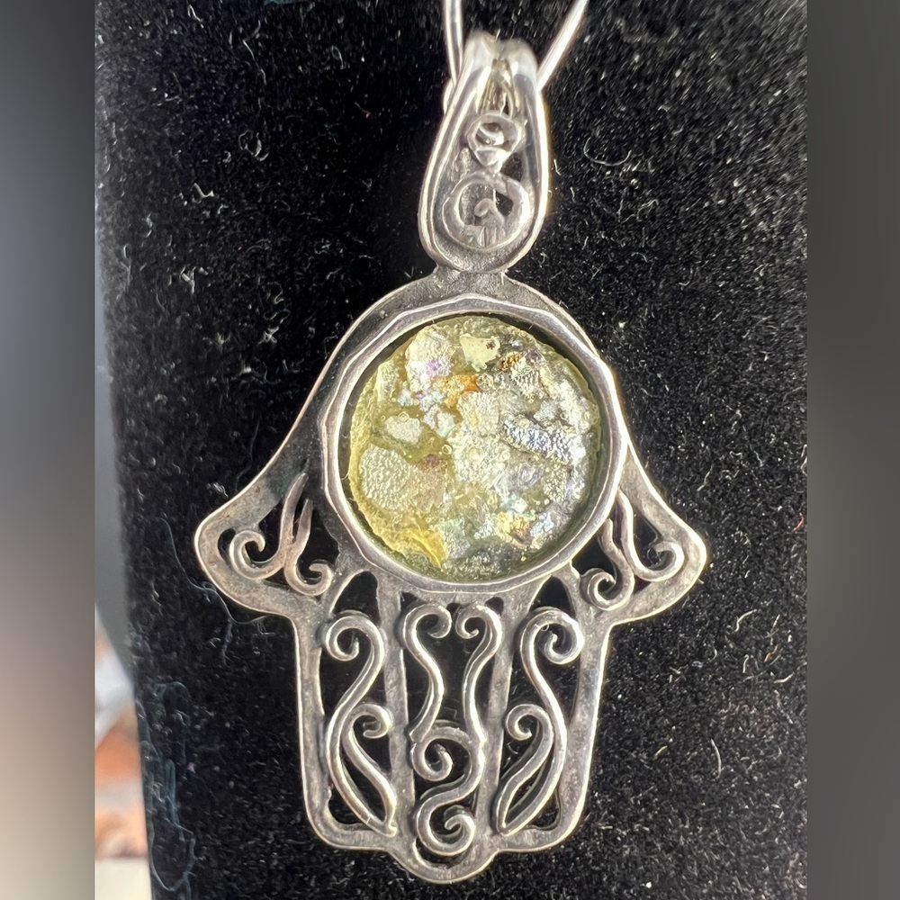 Vintage Ancient Roman Glass Hamsa Pendant 925 B7